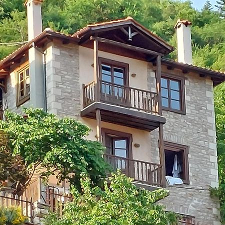 Maisonette Korfes-Κορφές-Μ Δύο Αυτόνομοι Όρoφοι Της Βίλας Κορφές Για Οικογένειες Και Μικρές Παρέες Karpenísion Exterior foto