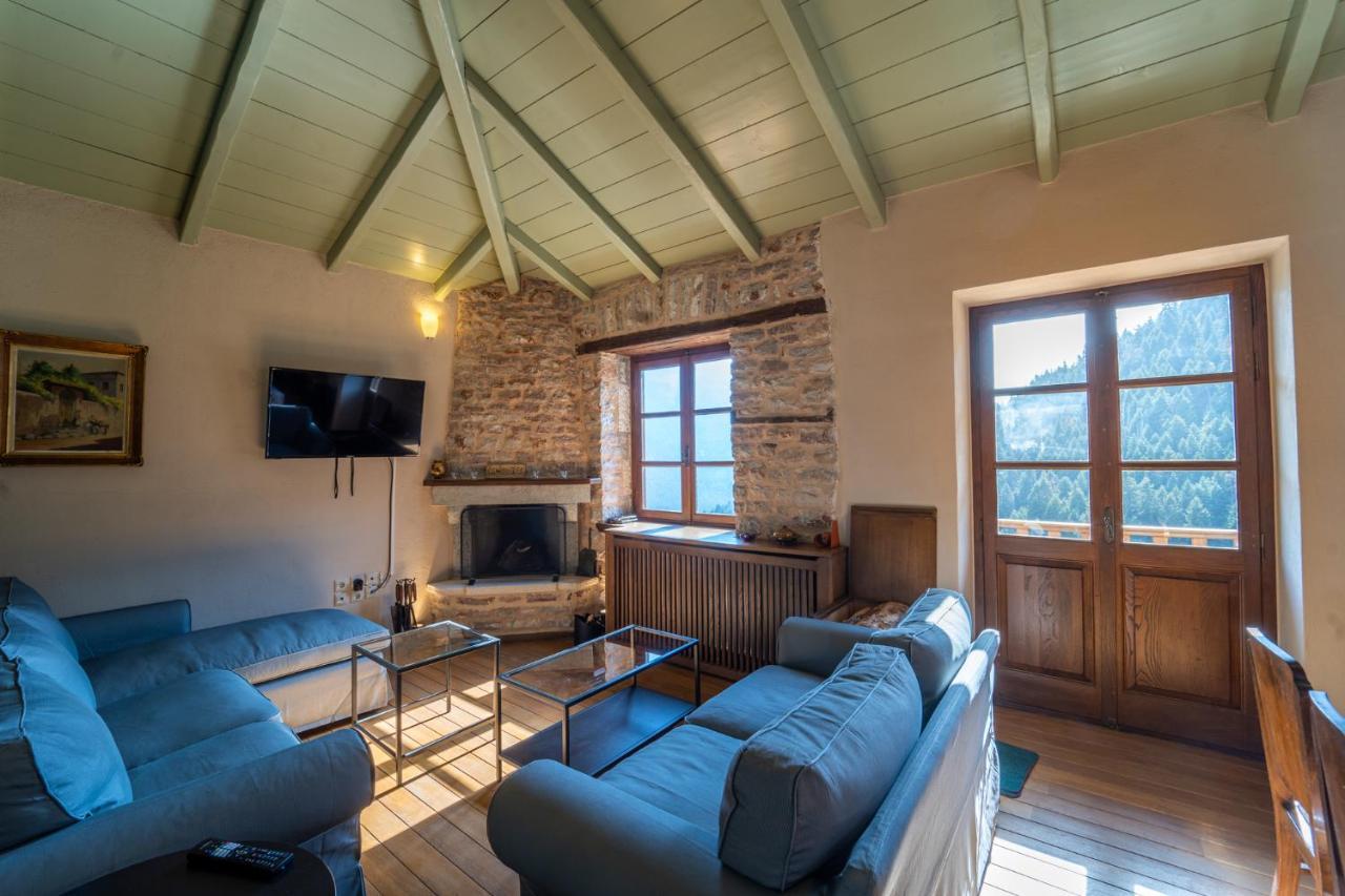 Maisonette Korfes-Κορφές-Μ Δύο Αυτόνομοι Όρoφοι Της Βίλας Κορφές Για Οικογένειες Και Μικρές Παρέες Karpenísion Exterior foto
